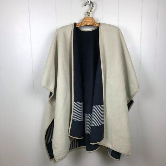 Woolrich Dark Navy Reversible Soft Fleece Open Front Blanket Wrap Shawl One Size - Picture 3 of 13